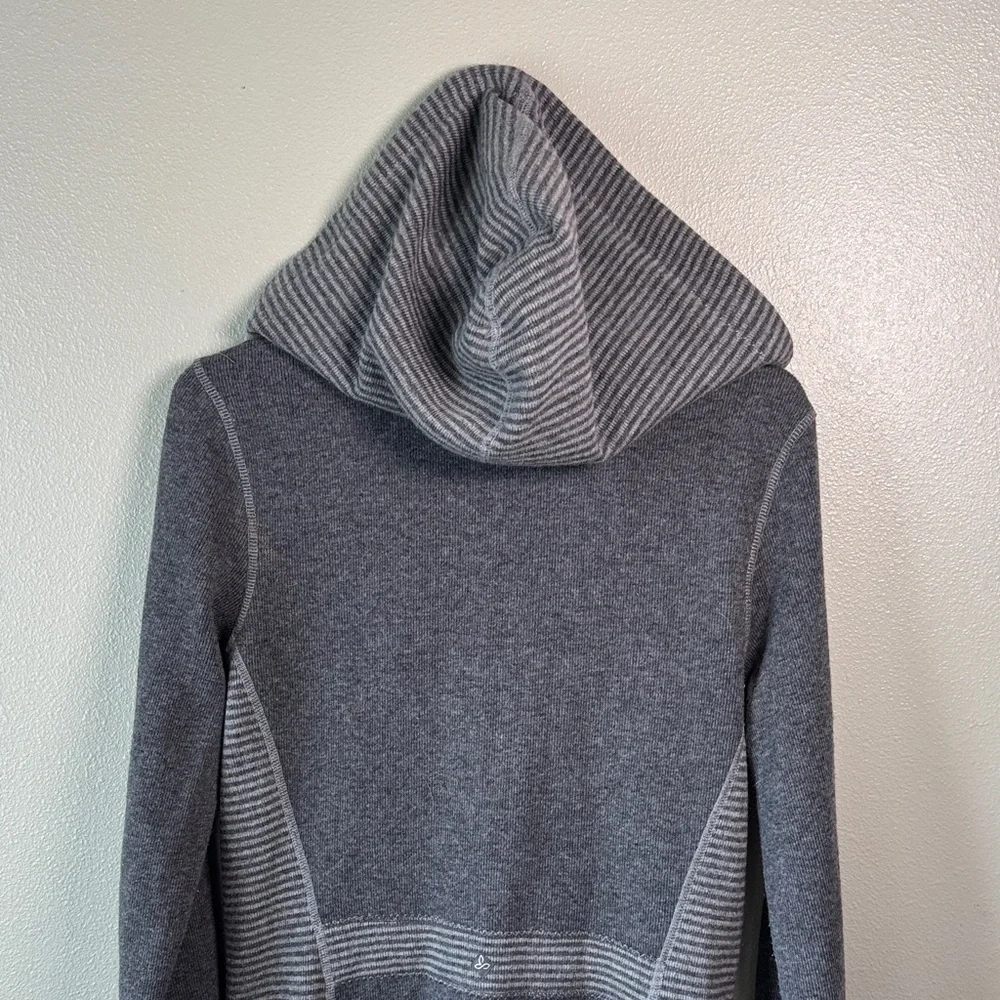 prAna Women’s Gray‎ Wool Blend Hooded Jacket Size Small